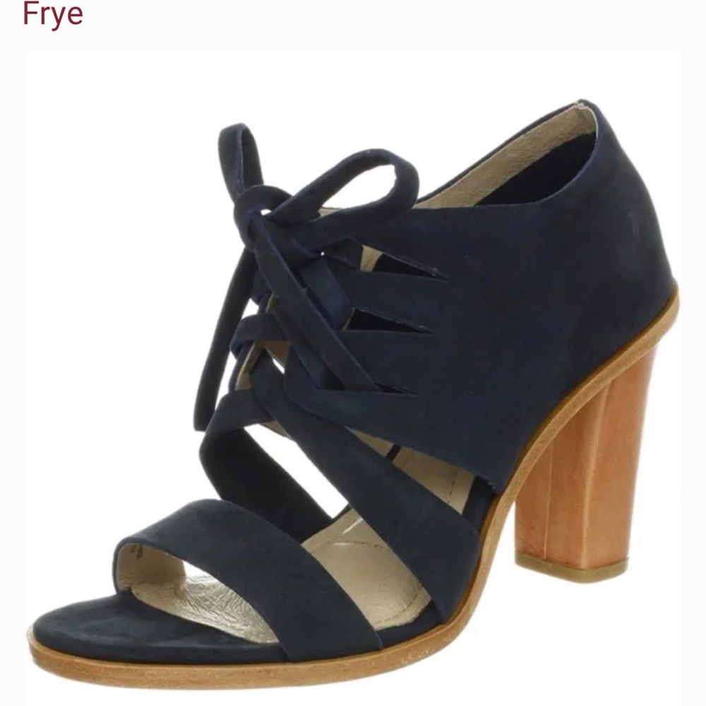 NWOB Frye Sofia Sandals